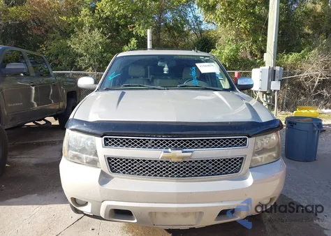 2008 Chevrolet Tahoe Ltz from USA, damaged, VIN 1GNFC130X8R138758